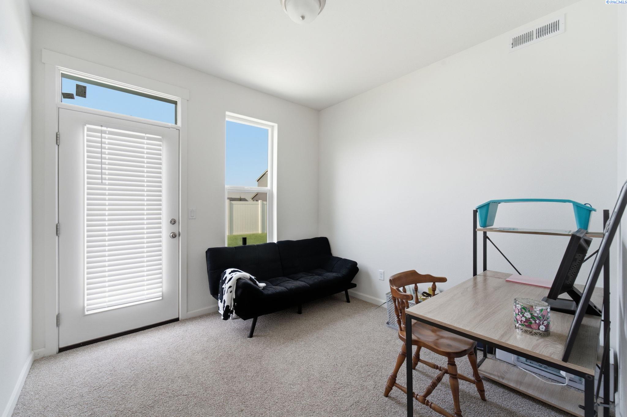 403 Emerald Ave