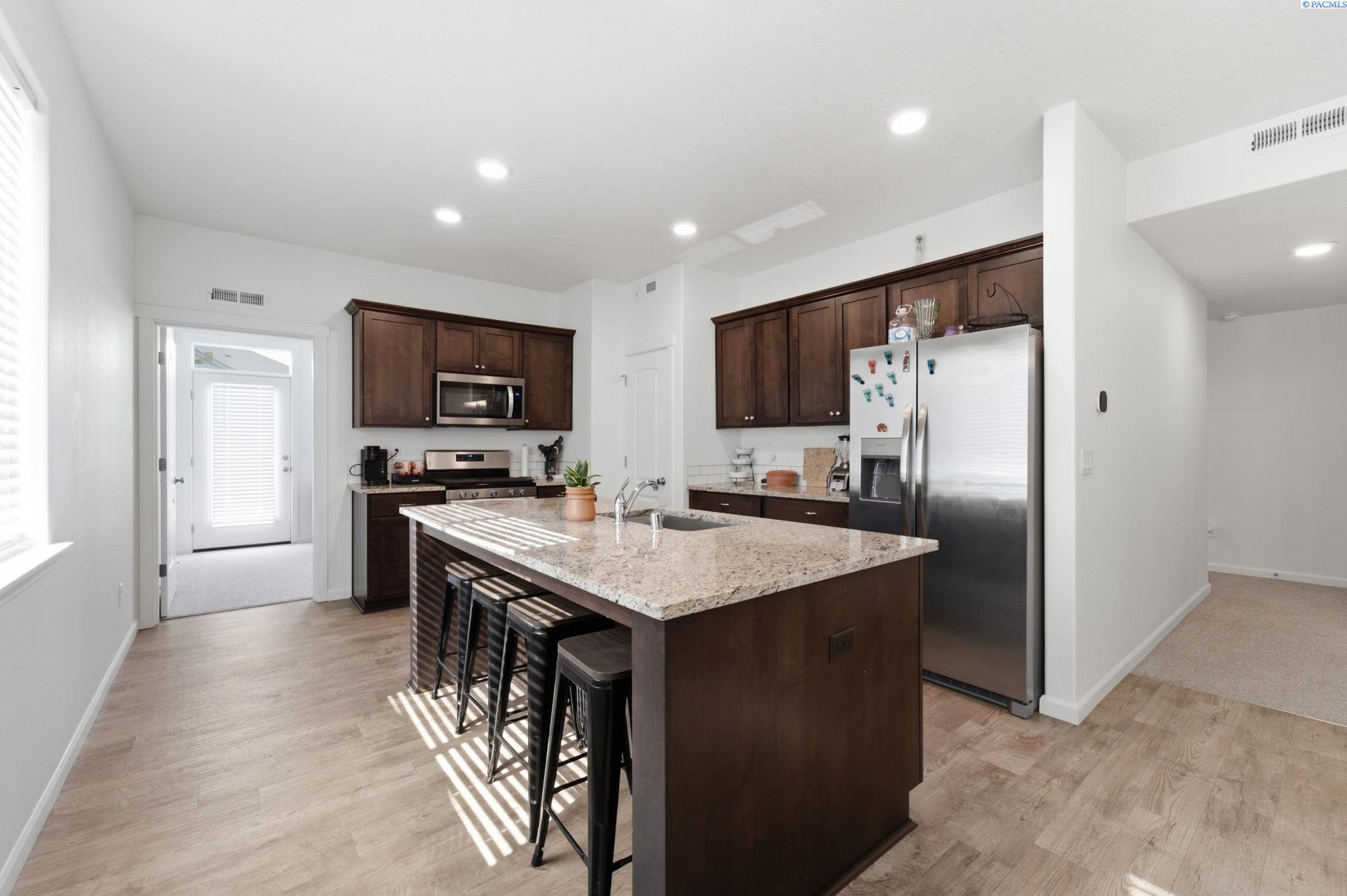 403 Emerald Ave
