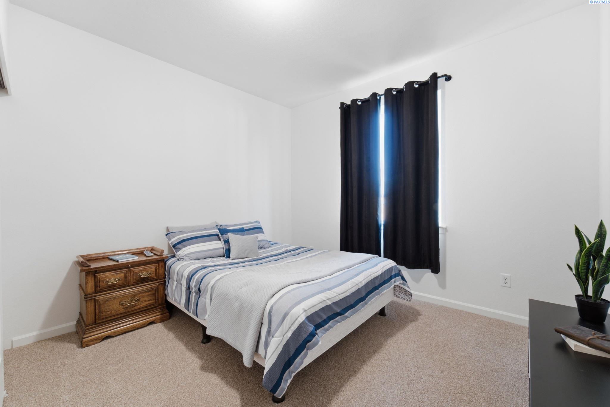 403 Emerald Ave