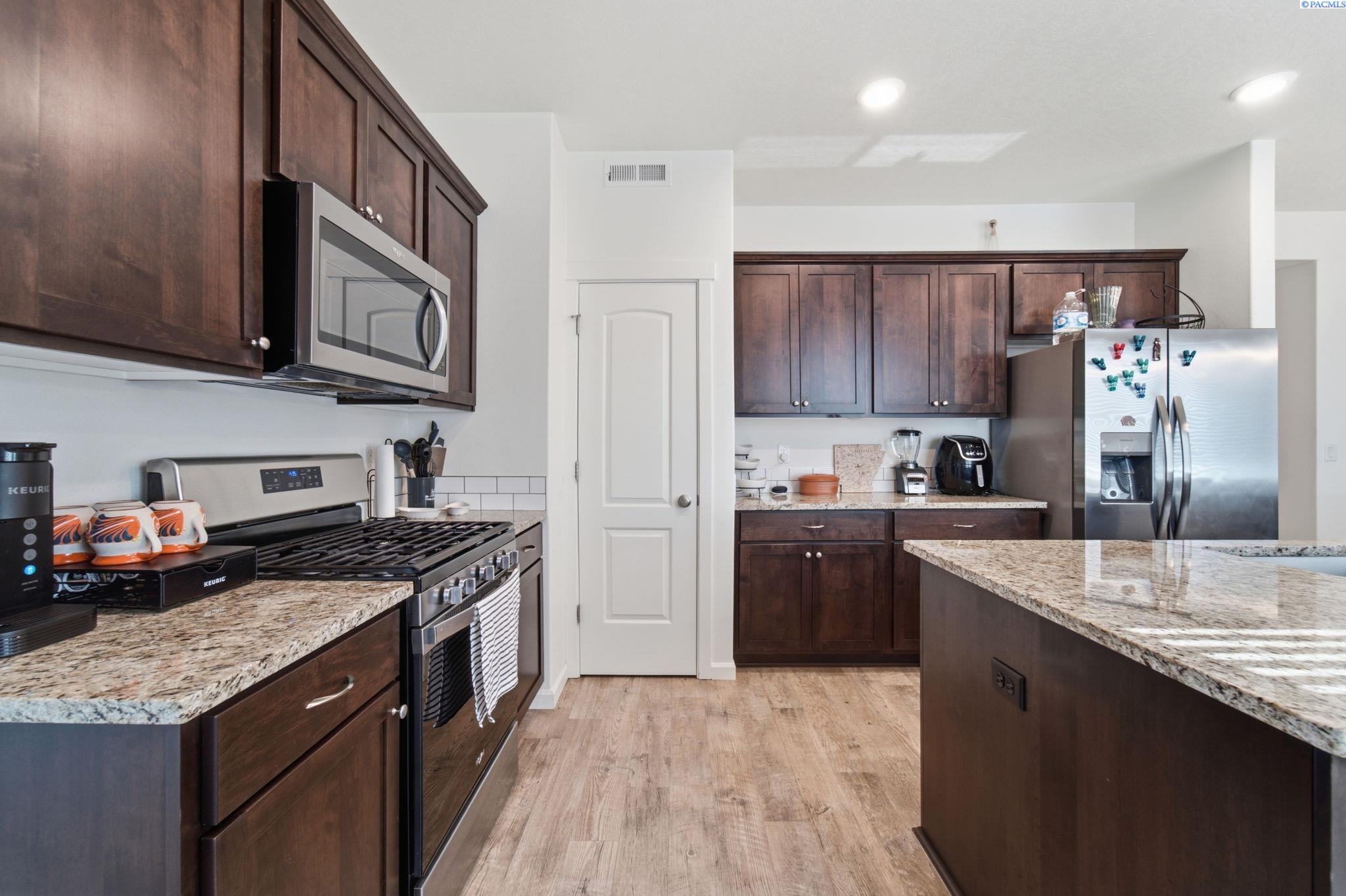 403 Emerald Ave