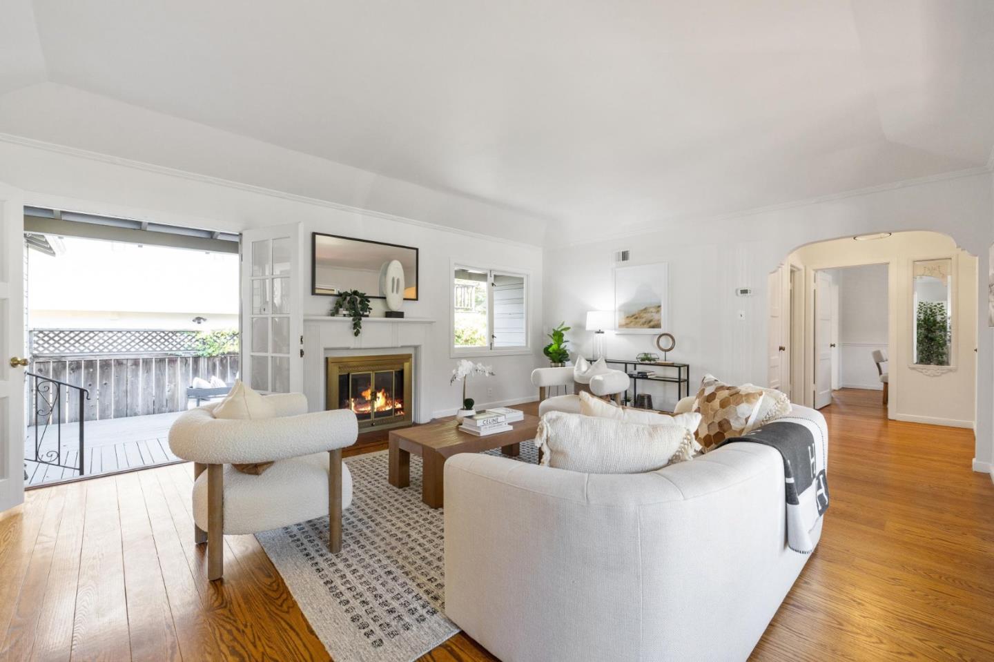 1820 Broadway