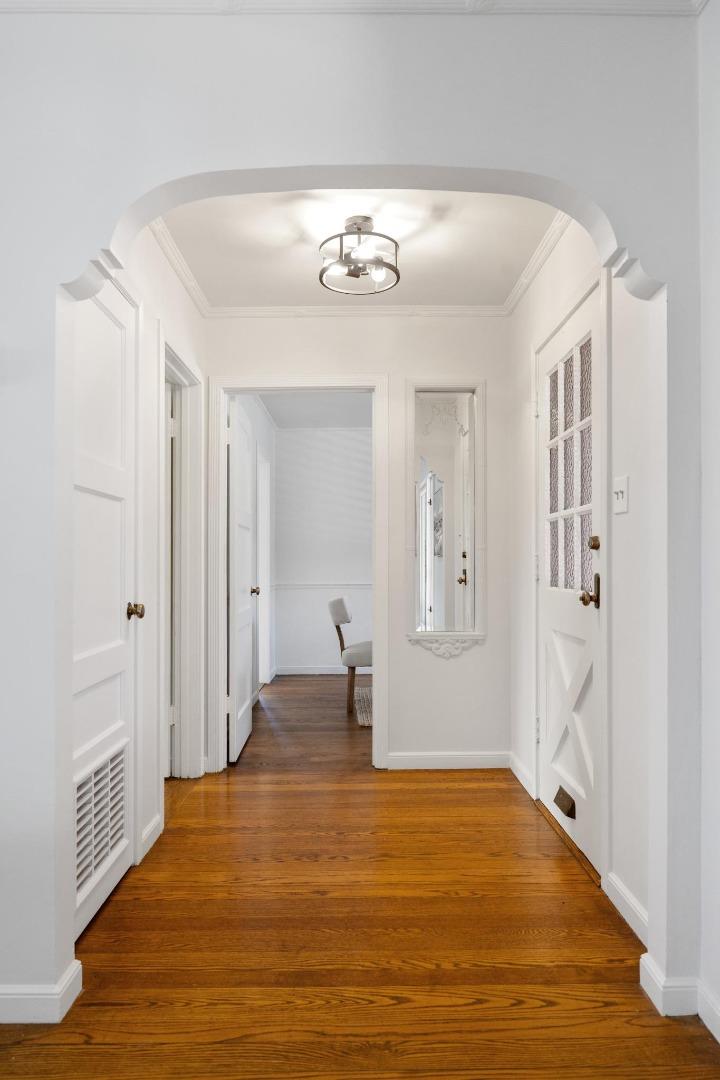 1820 Broadway