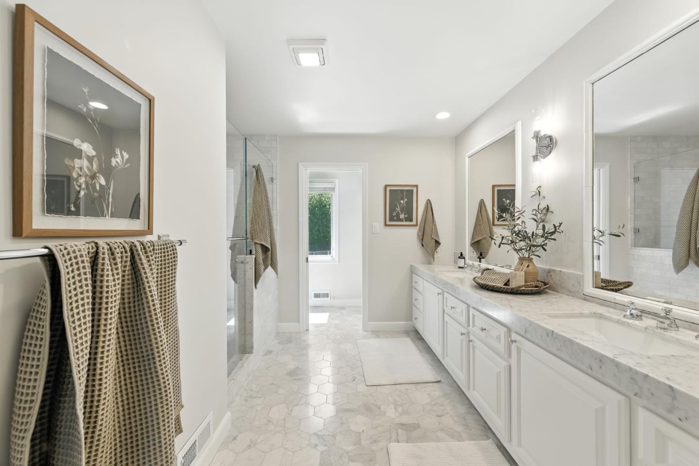 2530 Skyfarm Drive