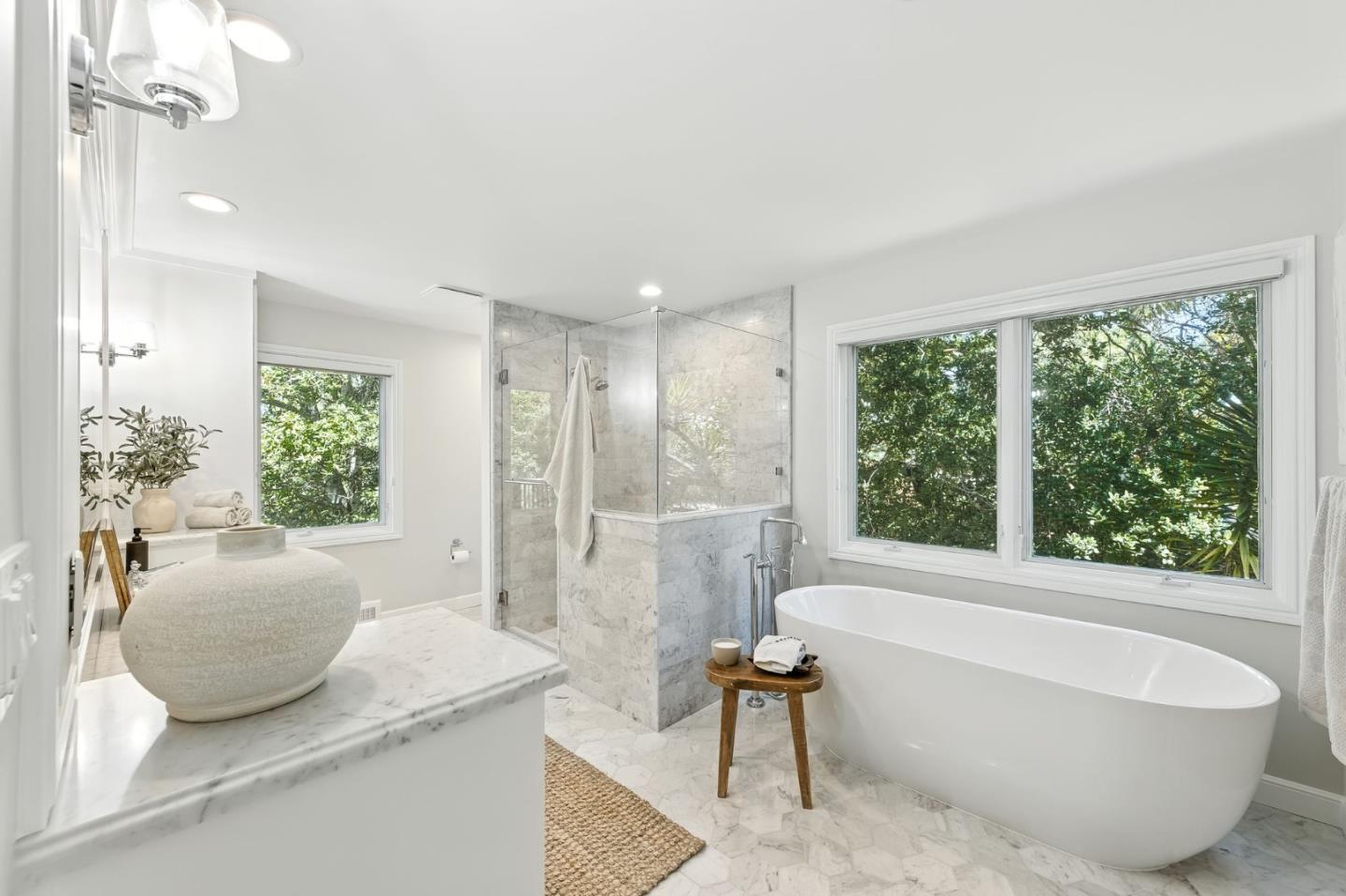 2530 Skyfarm Drive