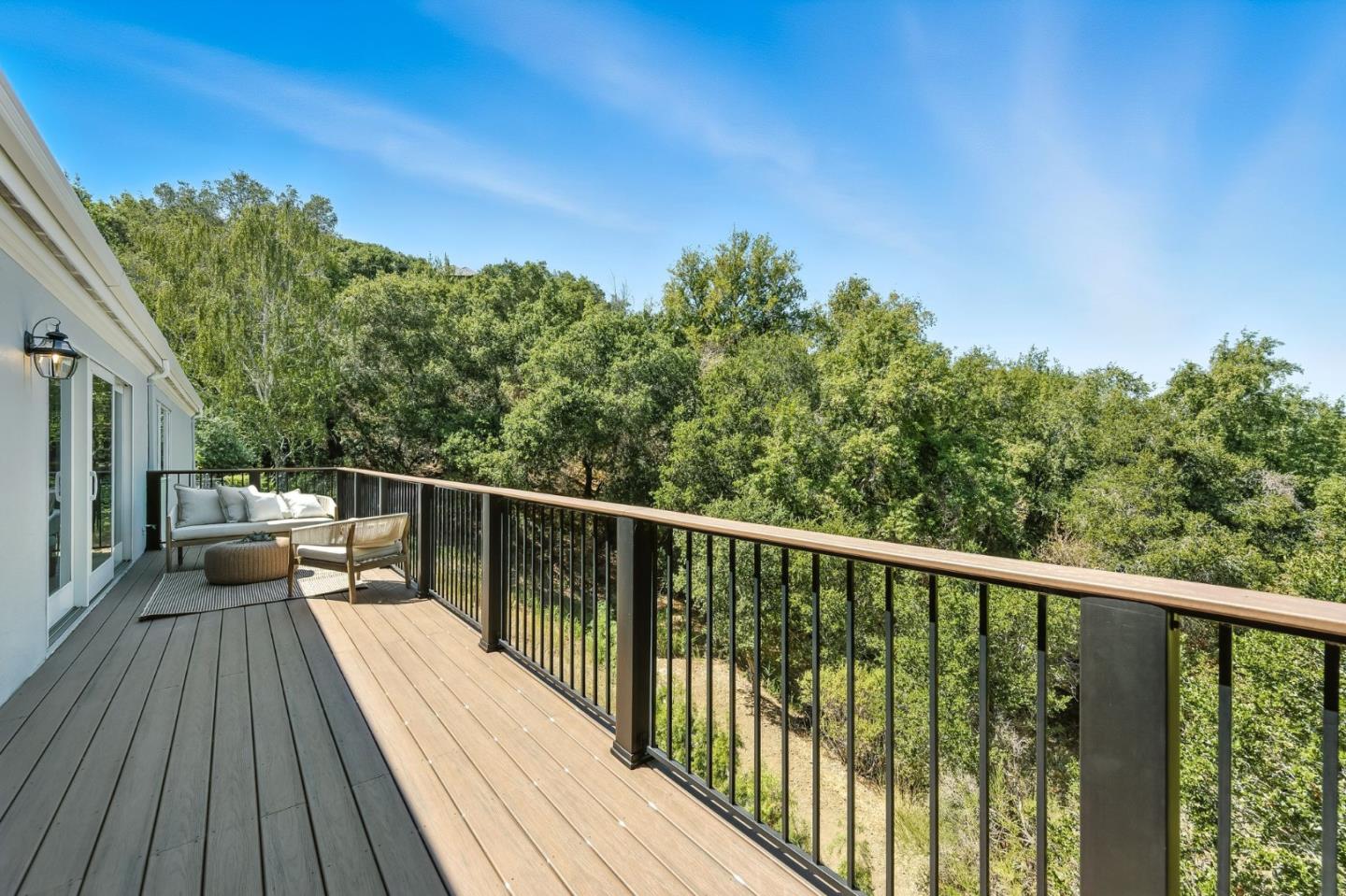 2530 Skyfarm Drive