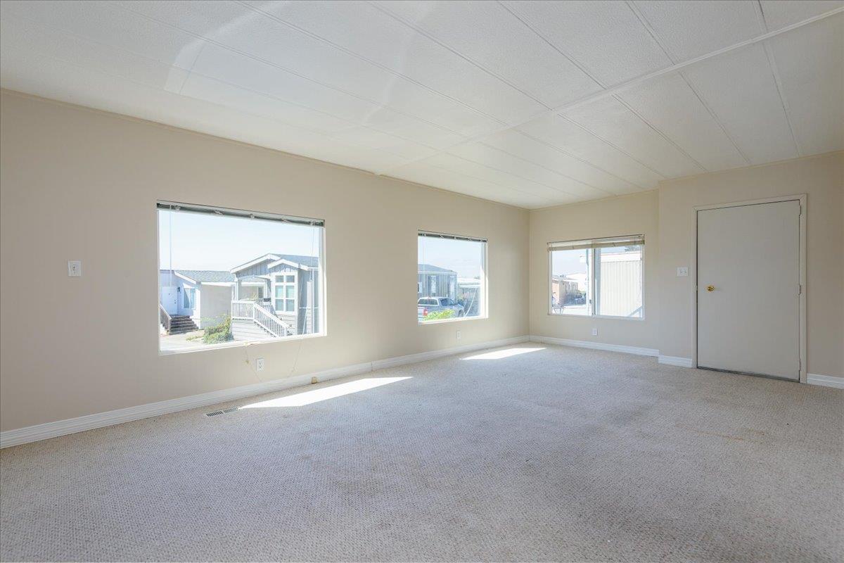 52 Oceanview AVE 52