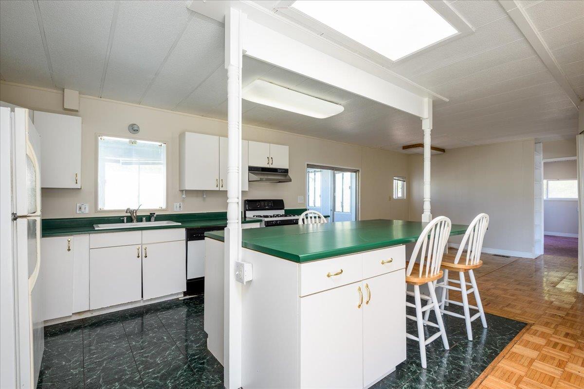 52 Oceanview AVE 52