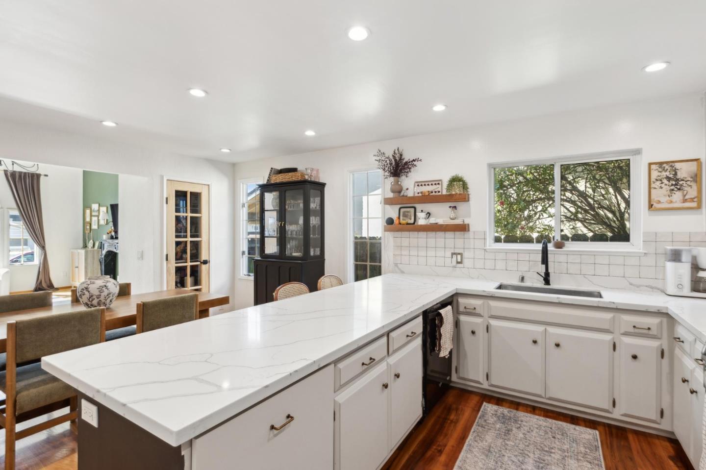 2621 Wexford AVE