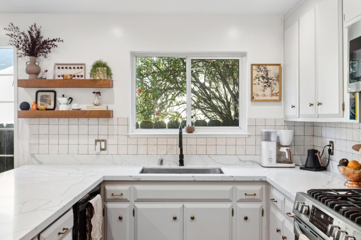 2621 Wexford AVE