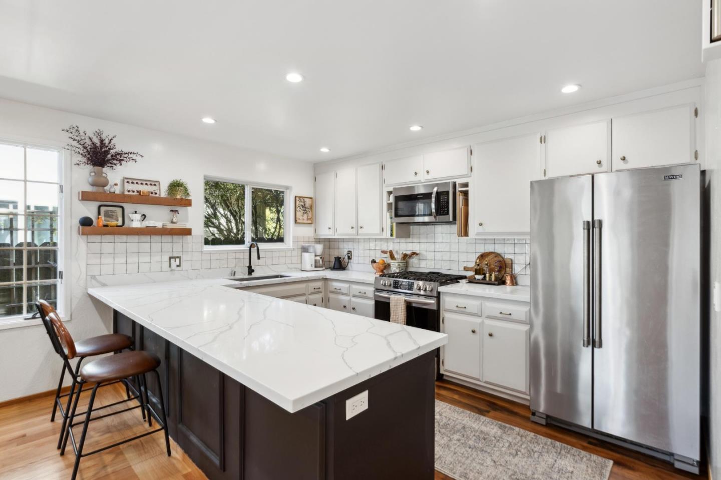 2621 Wexford AVE