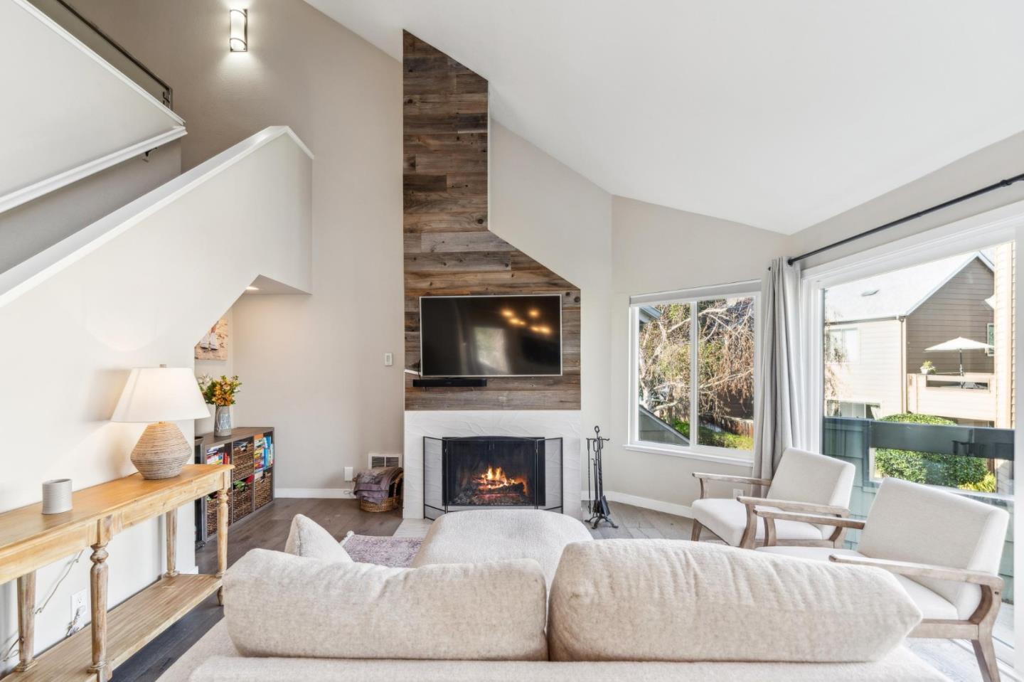 824 Wharfside RD