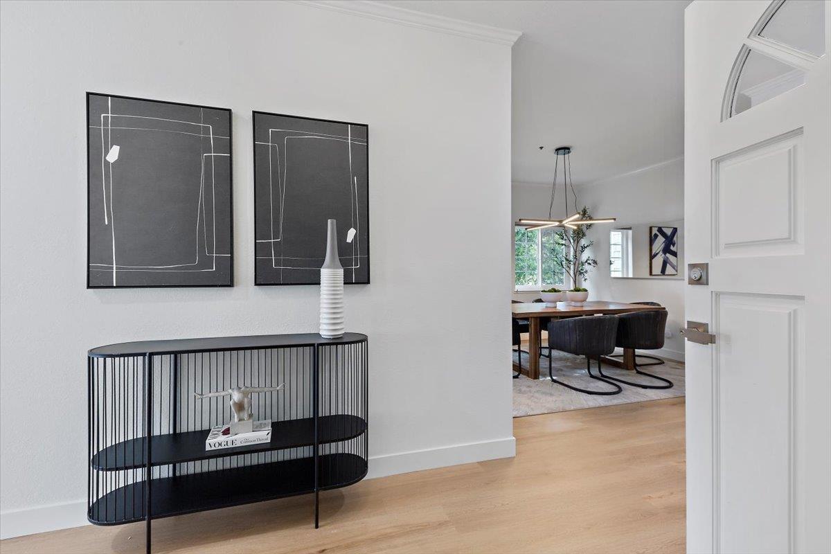 1233 Bellevue AVE 8
