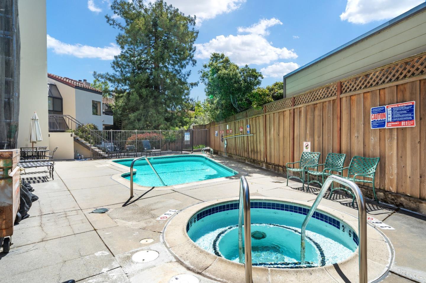 425 N El Camino Real 107