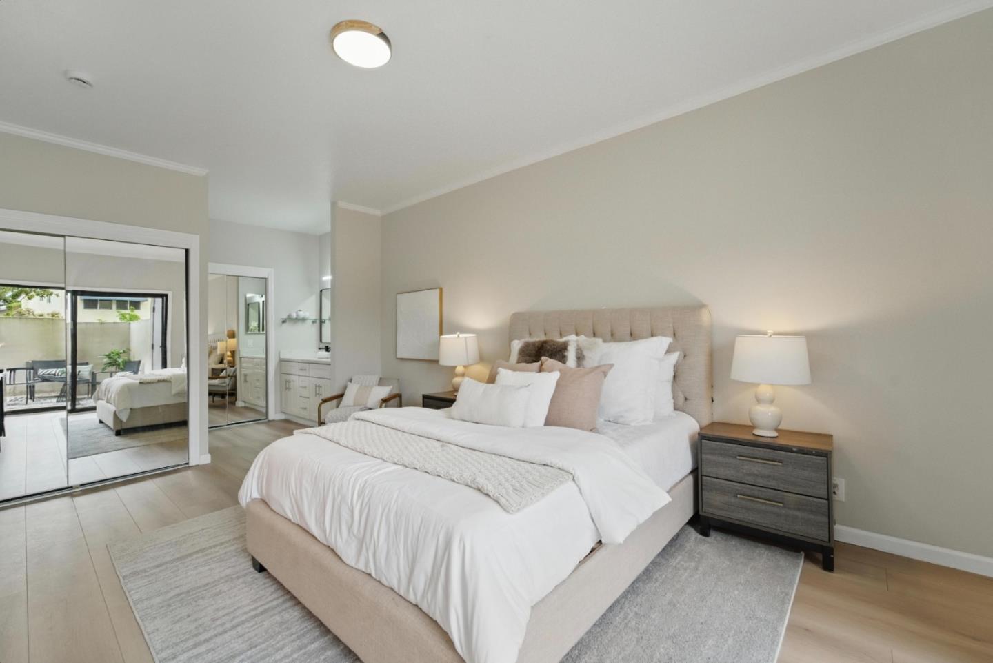 425 N El Camino Real 107