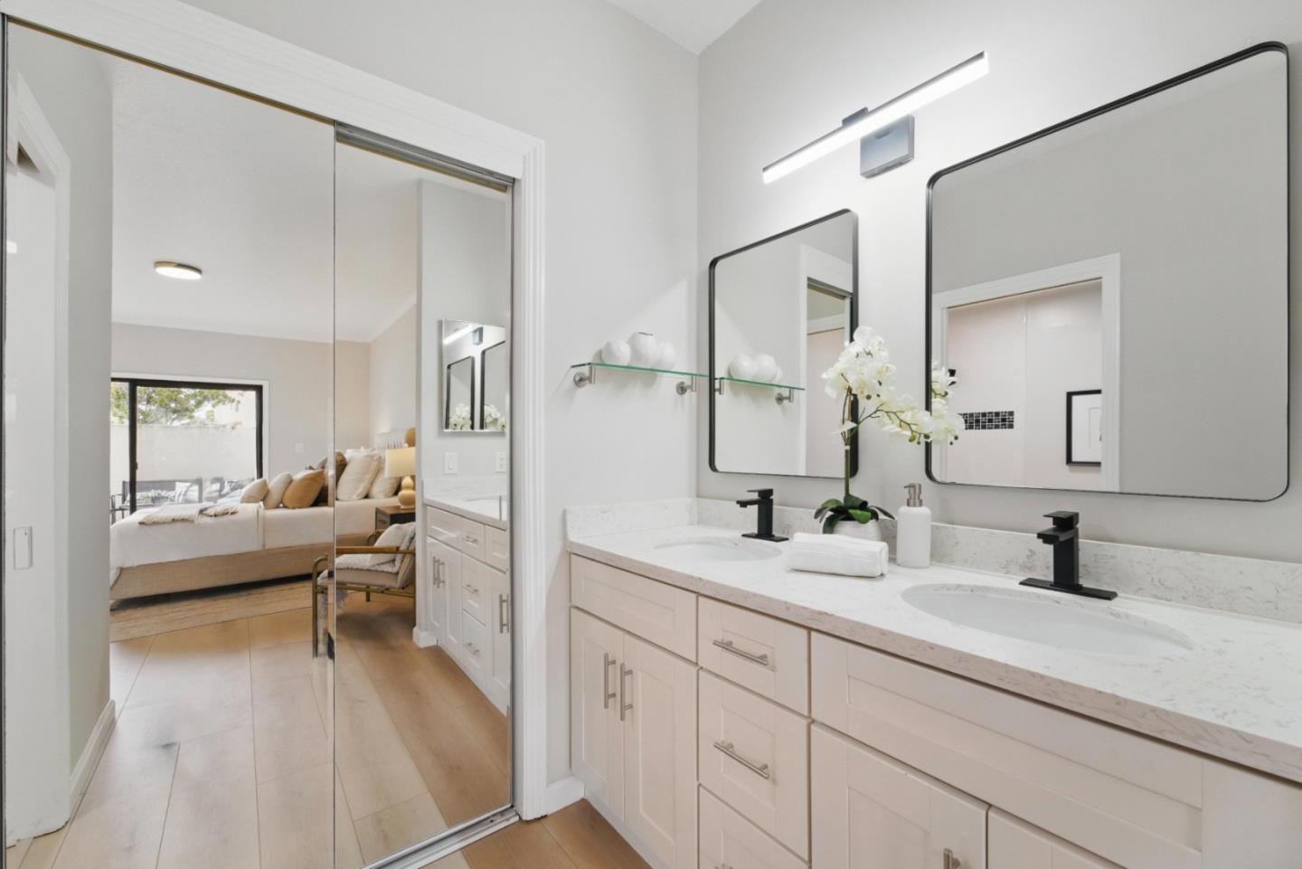 425 N El Camino Real 107