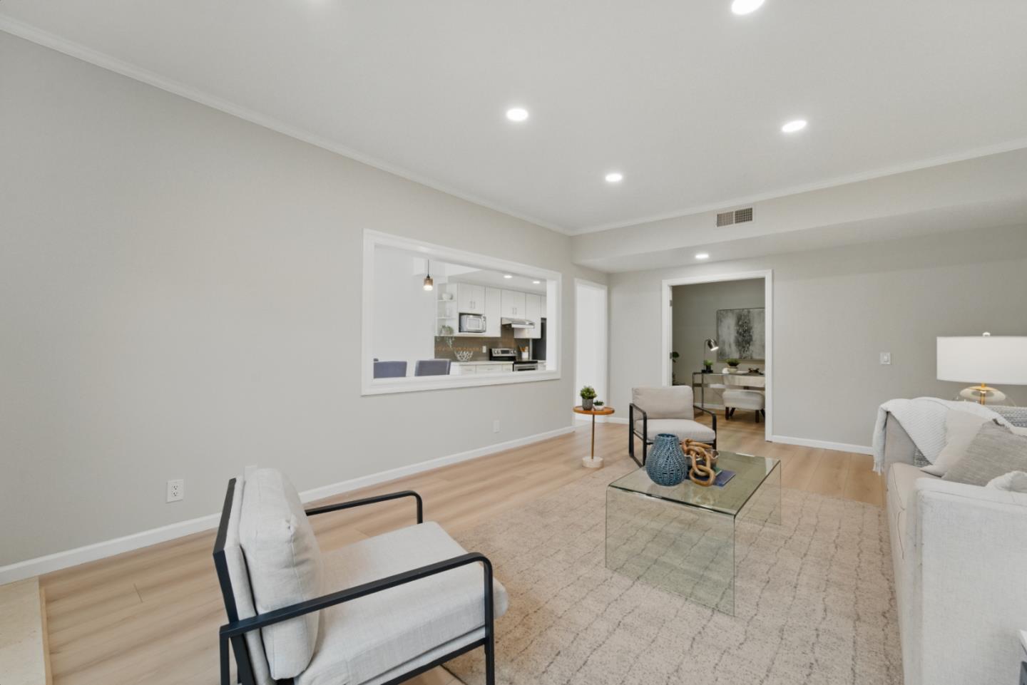 425 N El Camino Real 107