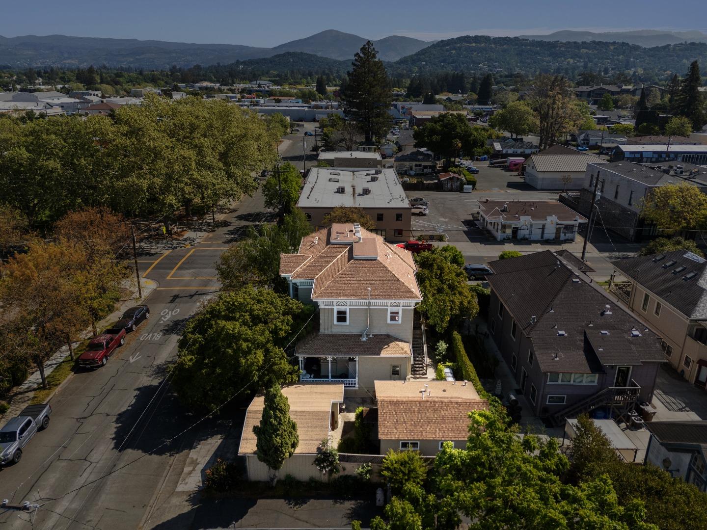 1645 Main ST