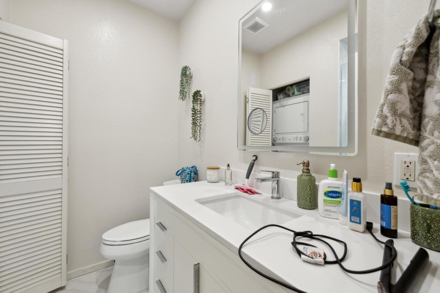 425 Alma ST 309