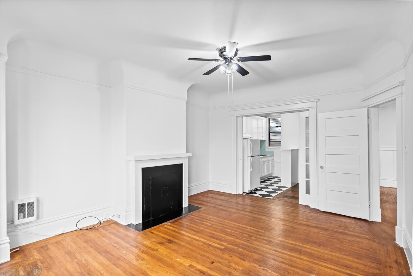 751-753 8th AVE