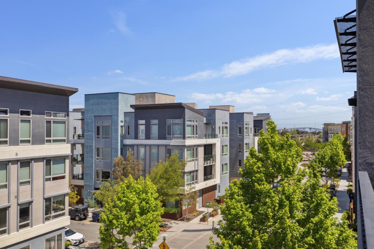 1028 Foster Square LN 404