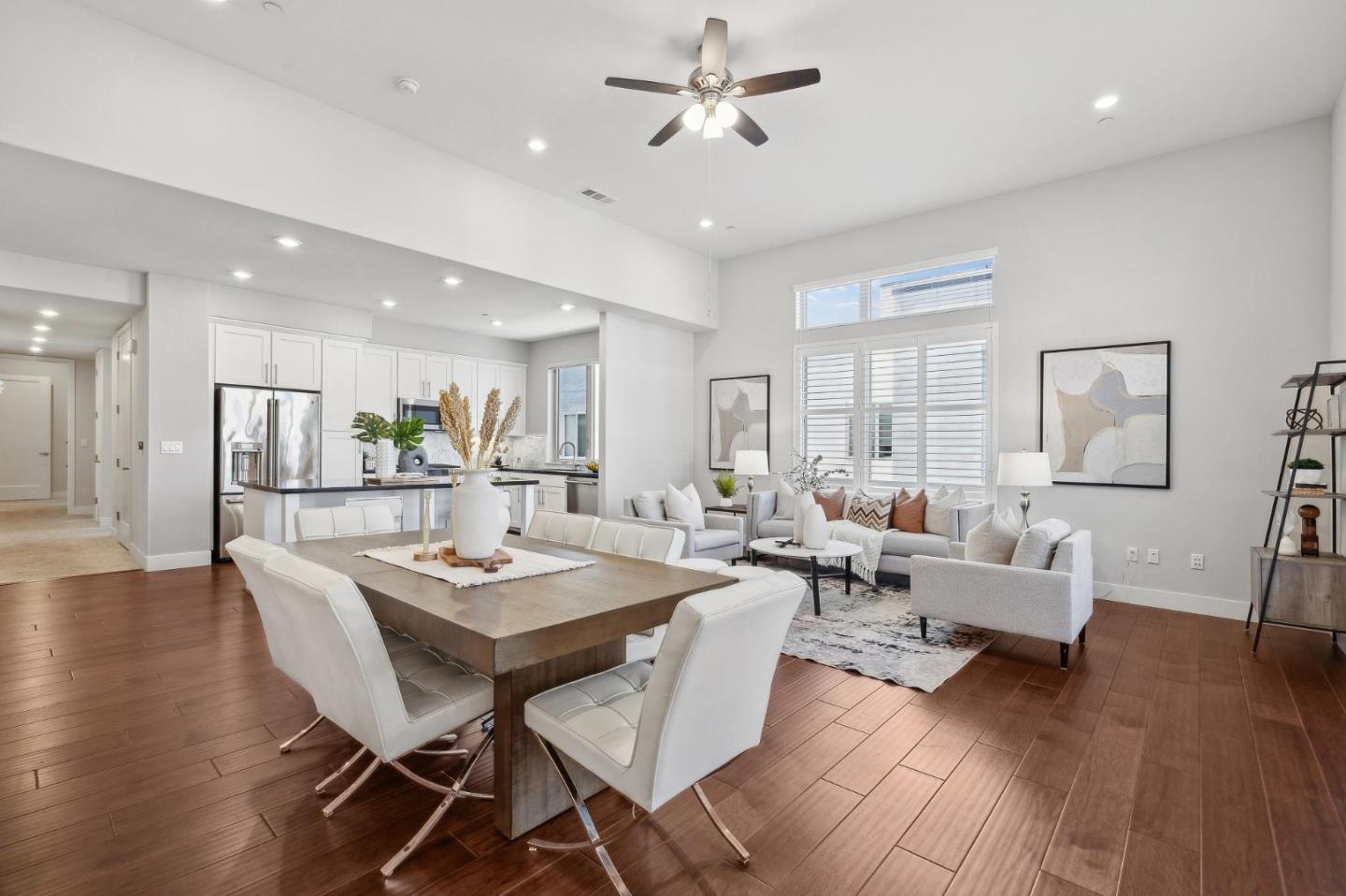 1028 Foster Square LN 404