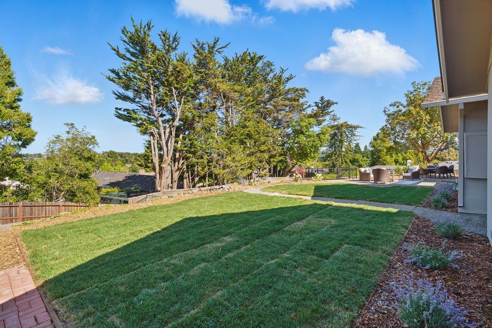 1500 Oak Rim DR