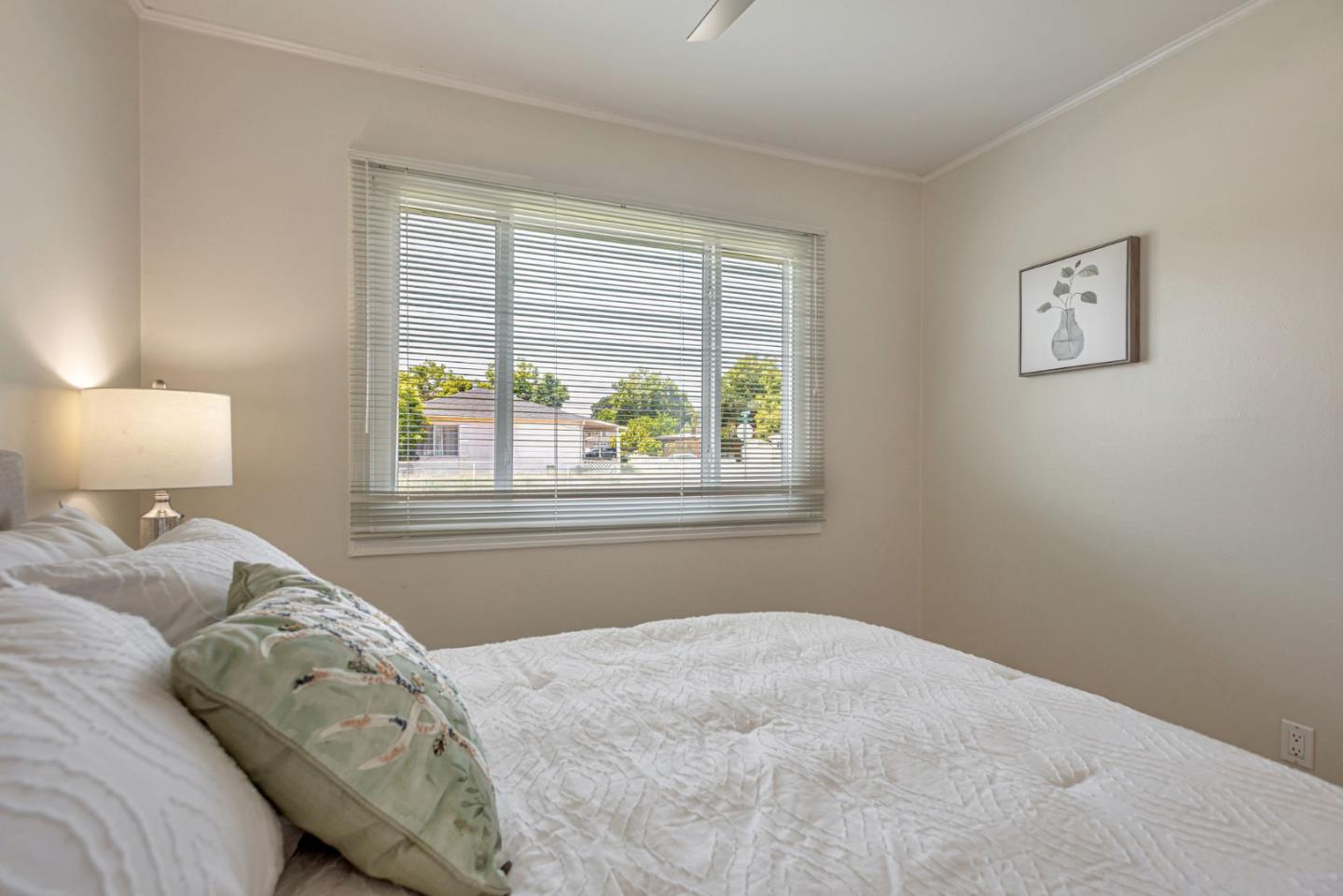 602 Los Gatos WAY