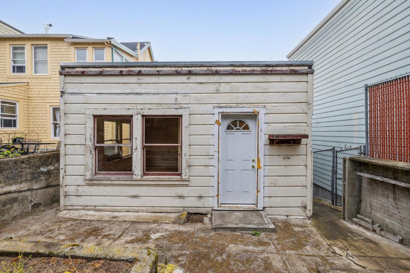 315 Peoria ST