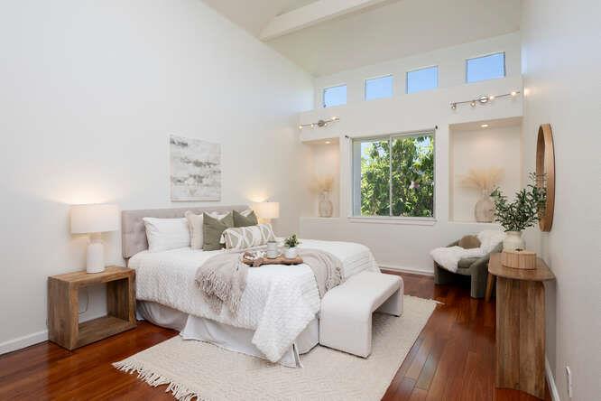 808 Lakeshore Drive