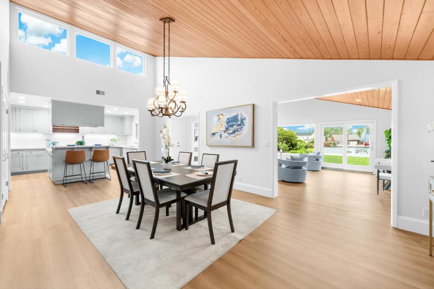 609 Santa Catalina LN