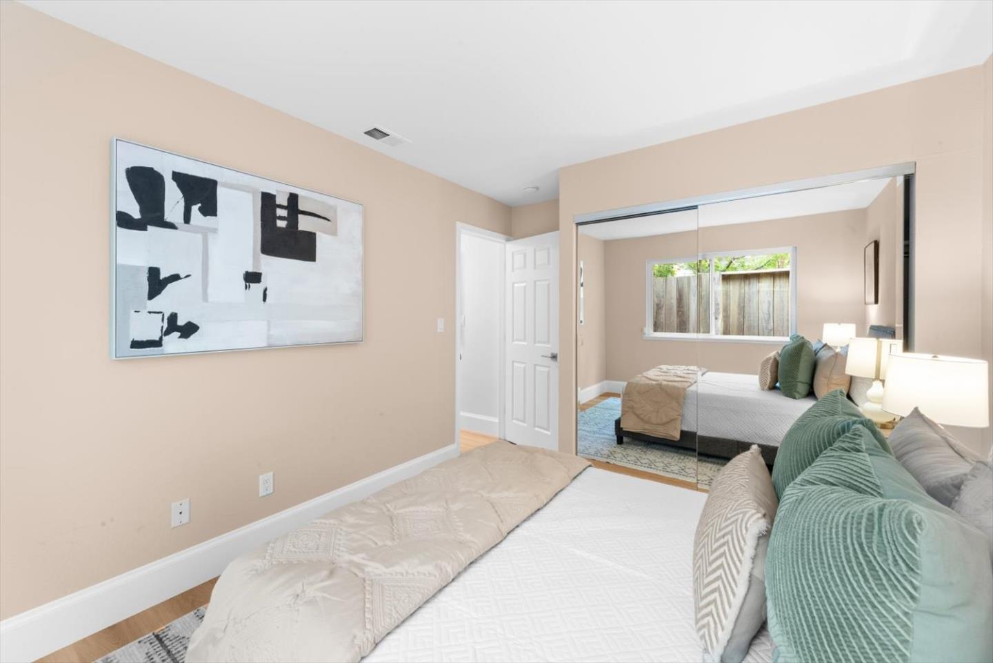 609 Santa Catalina LN