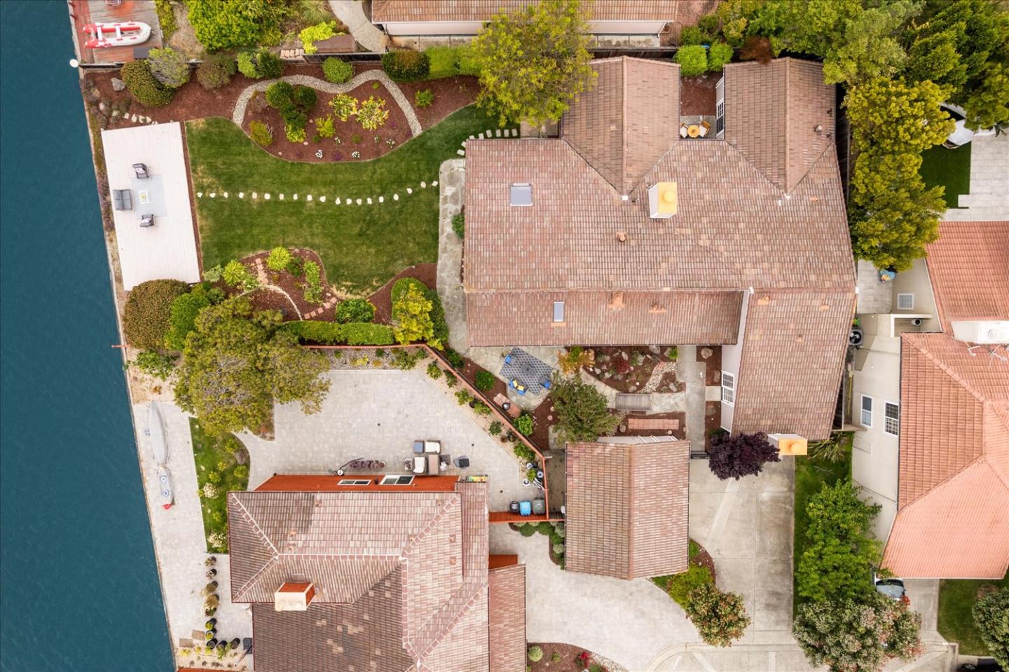 609 Santa Catalina LN