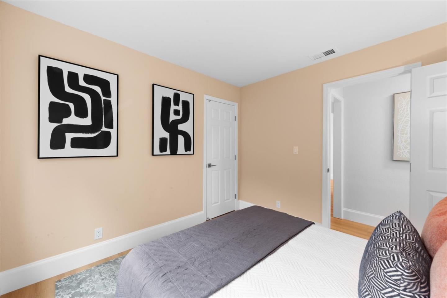 609 Santa Catalina LN