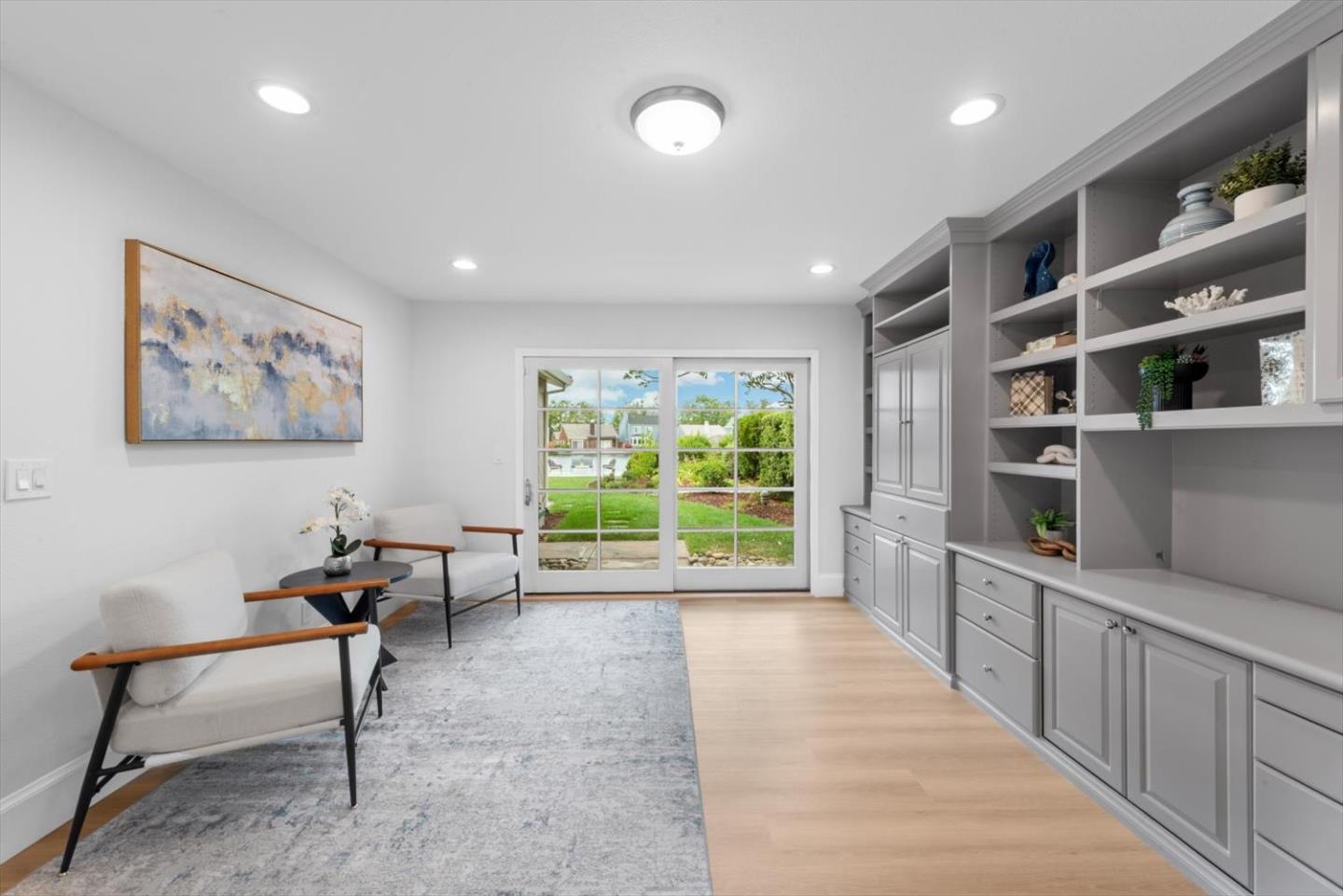 609 Santa Catalina LN