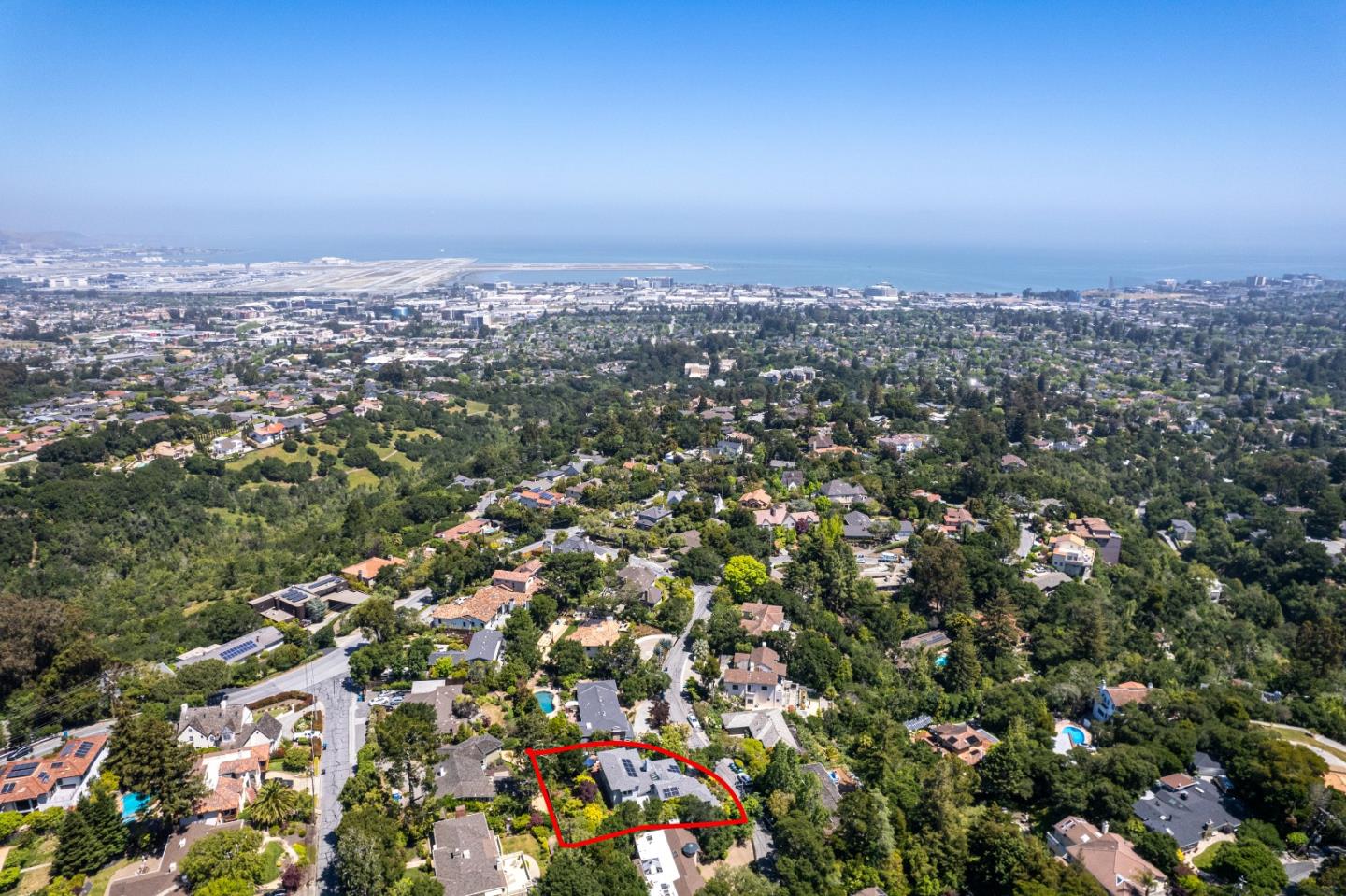 154 Los Robles DR