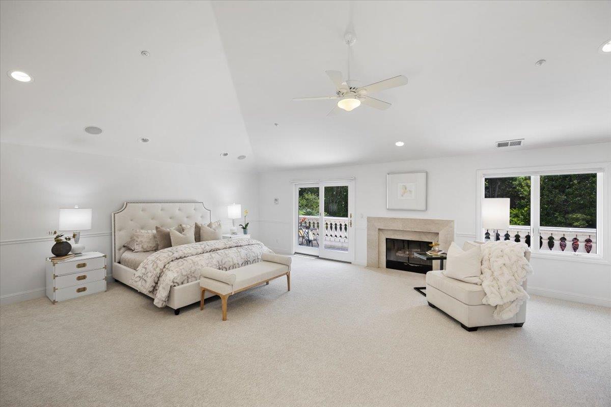 801 Eucalyptus AVE