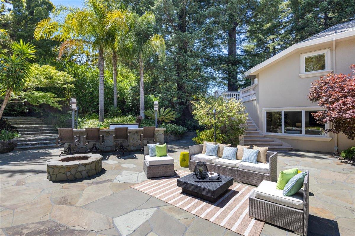 801 Eucalyptus AVE