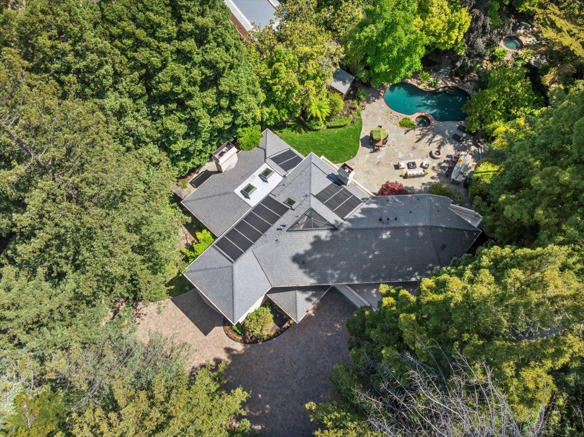 801 Eucalyptus AVE