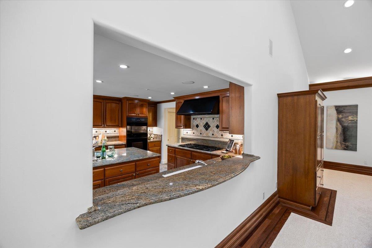 801 Eucalyptus AVE