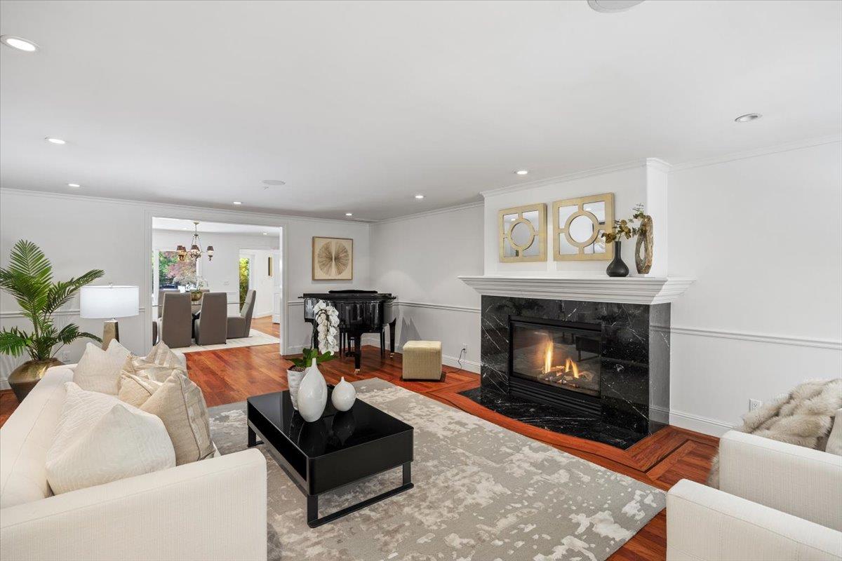 801 Eucalyptus AVE