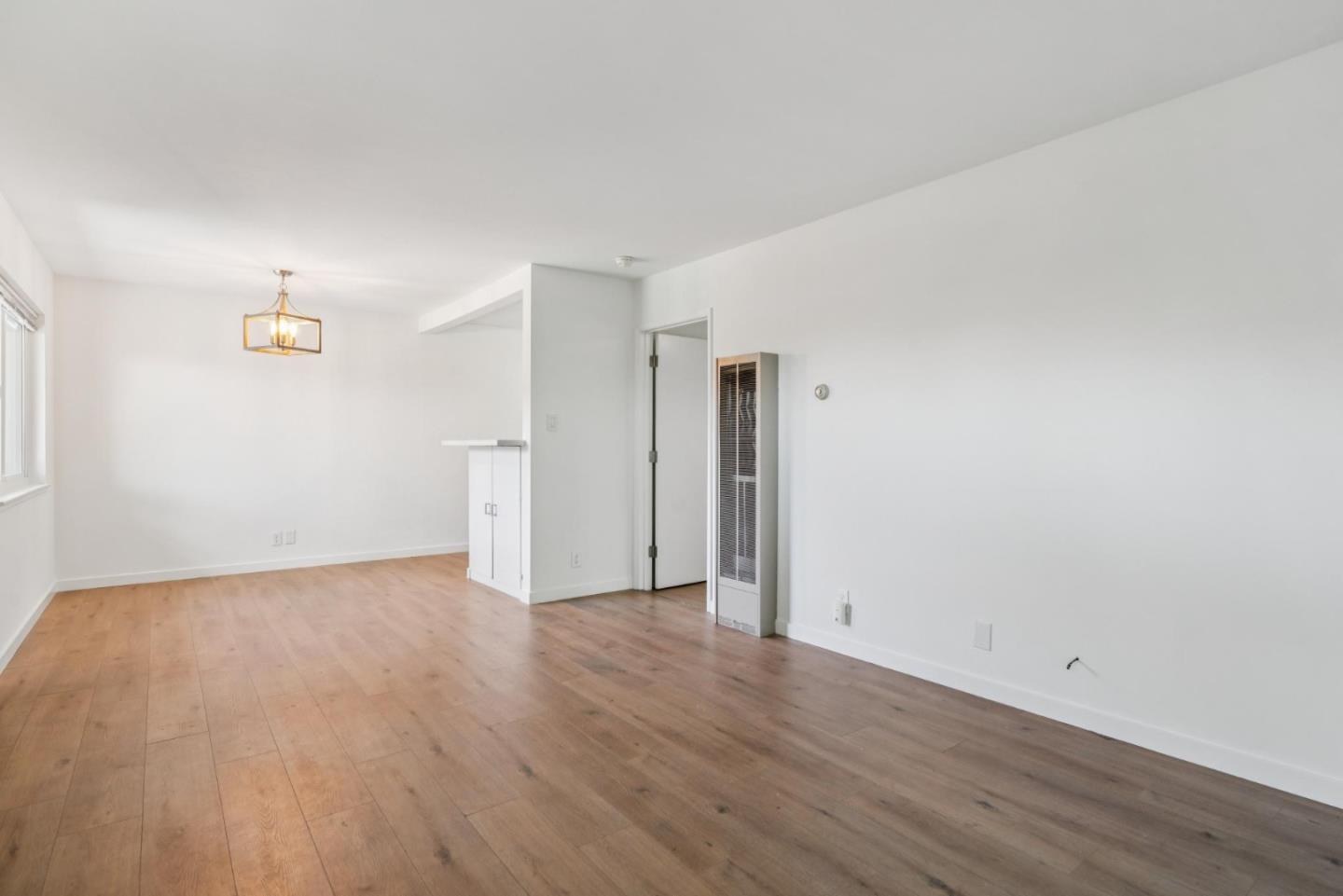 900 Toyon DR
