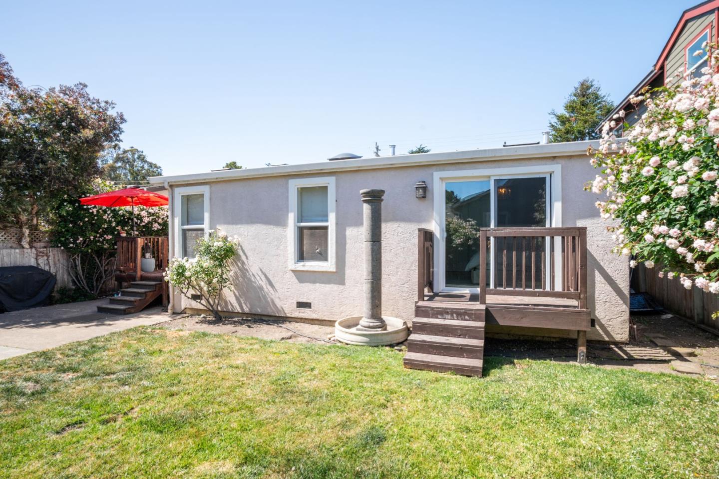 715 Sonora AVE
