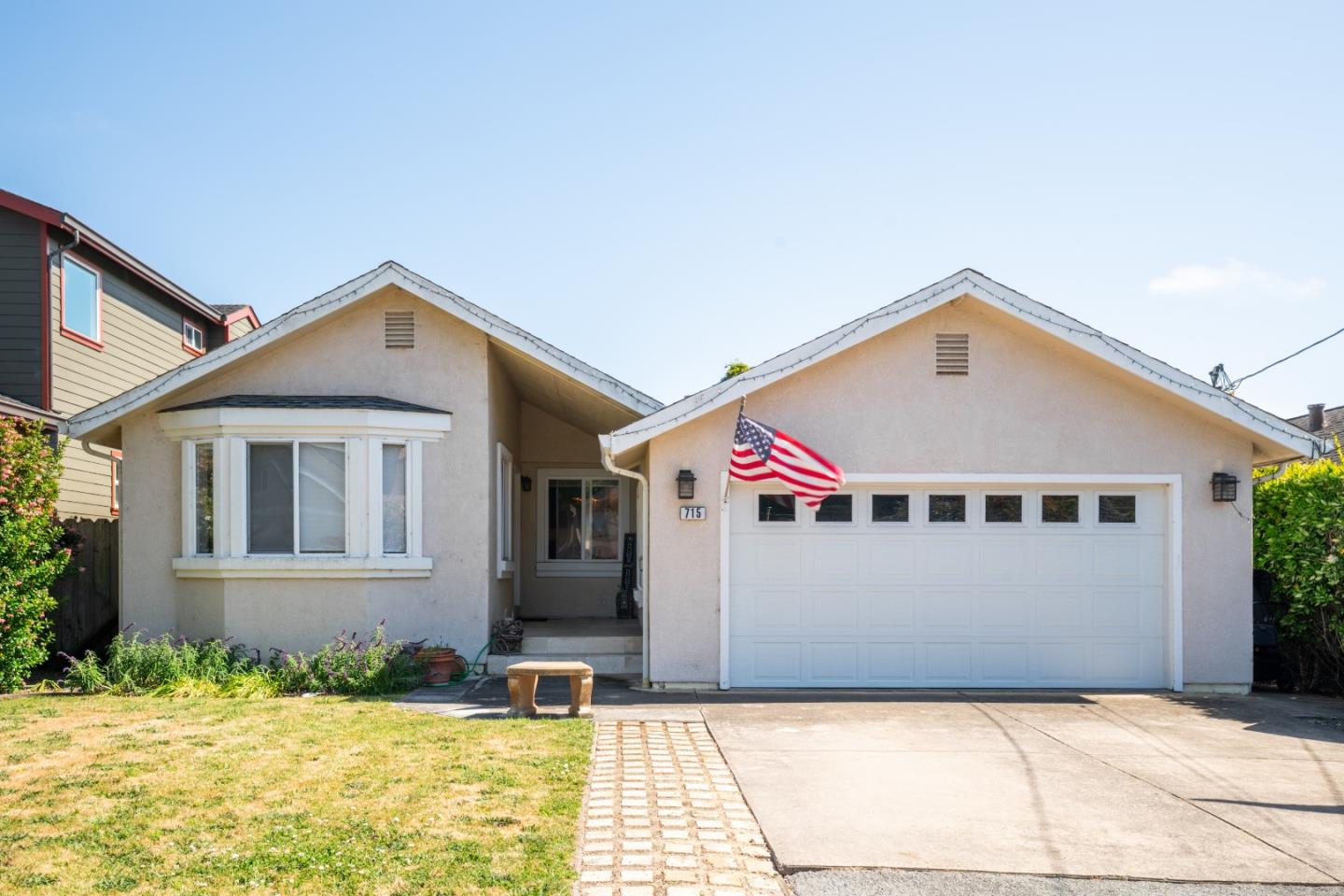 715 Sonora AVE