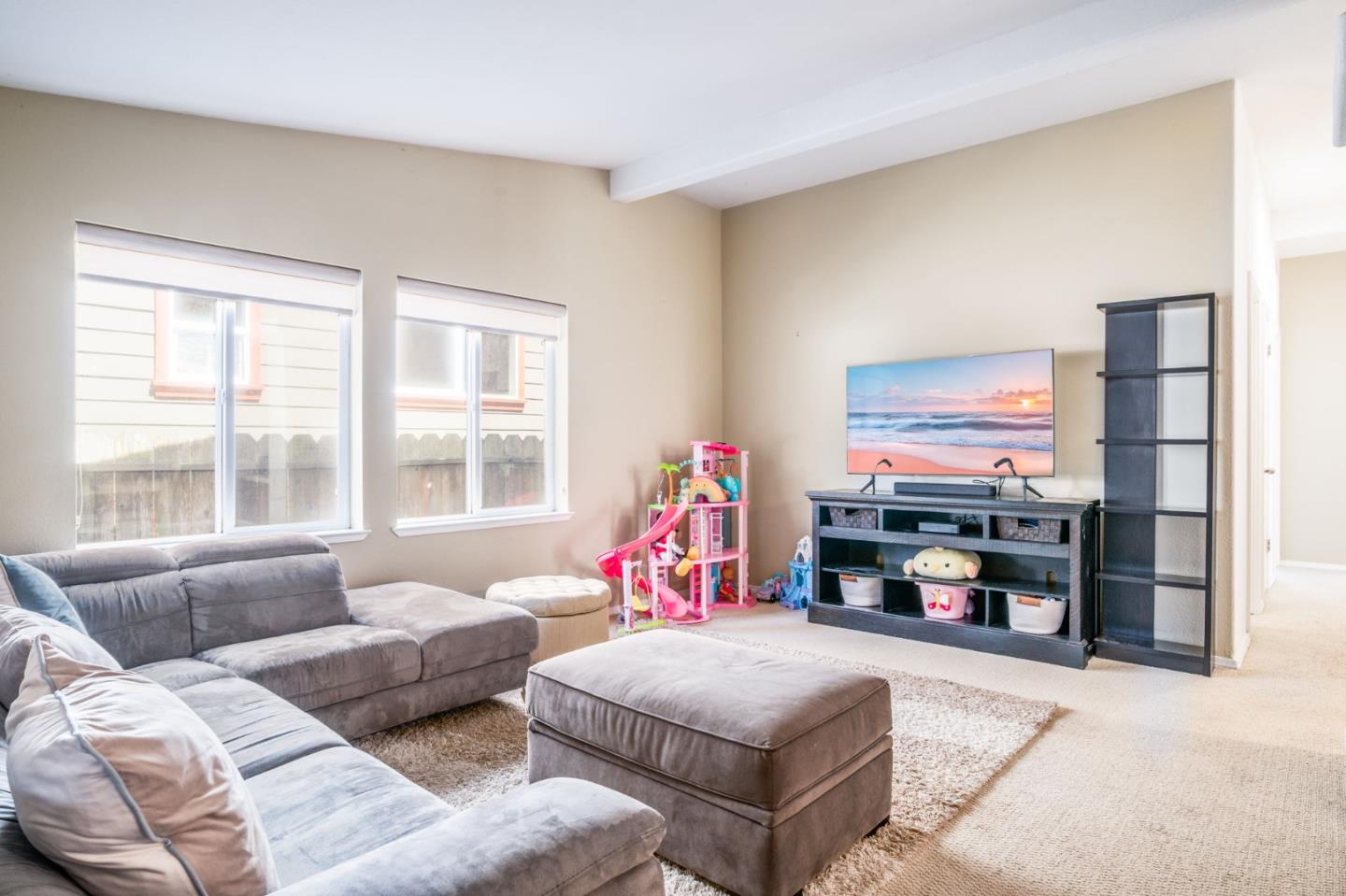 715 Sonora AVE