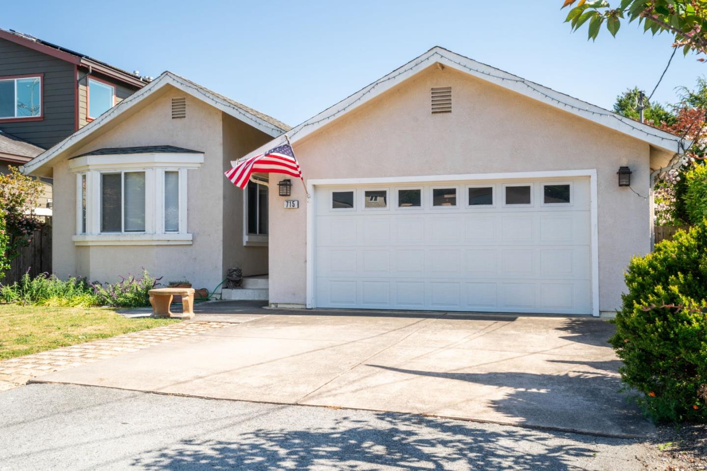 715 Sonora AVE