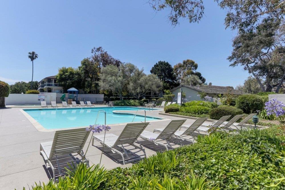 707 Fathom DR 102