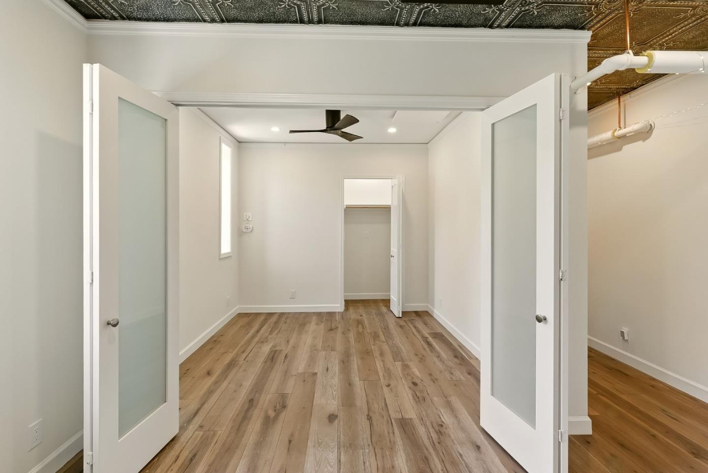 212 Eaton RD 1