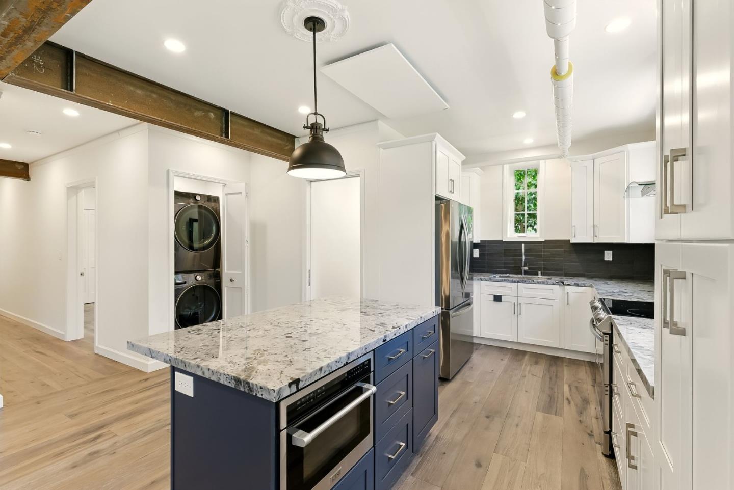212 Eaton RD 1