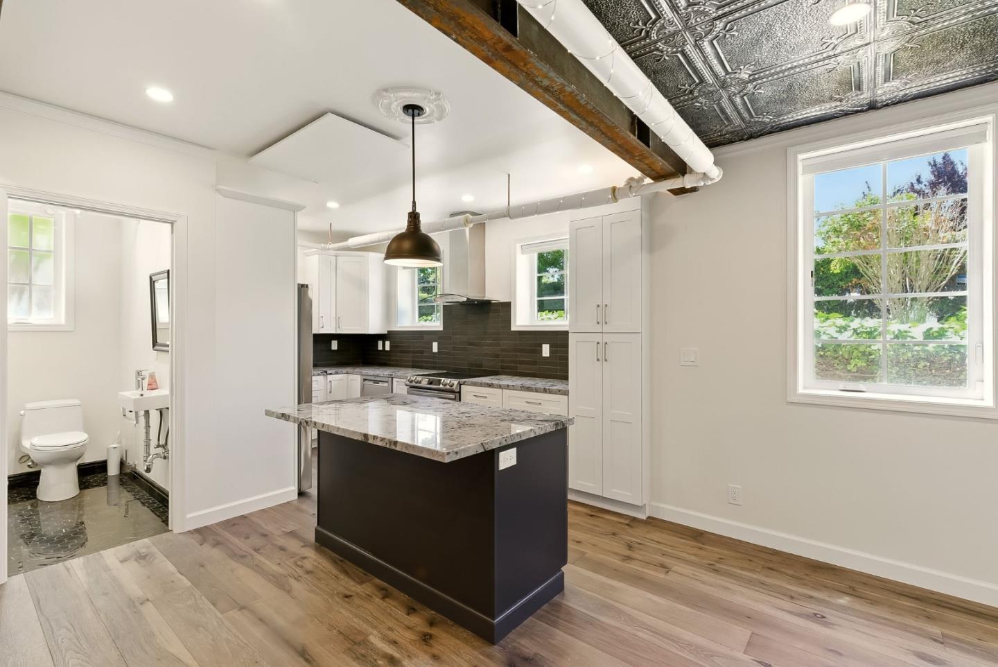 212 Eaton RD 1