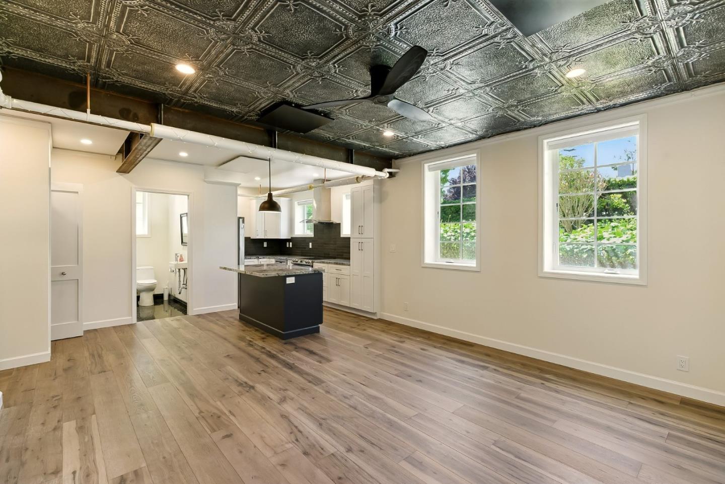 212 Eaton RD 1